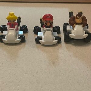 Mario Kart white peach Mario donkey Kong Racers Set
